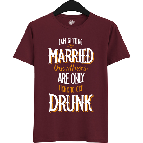 Am Getting Married  - Rood